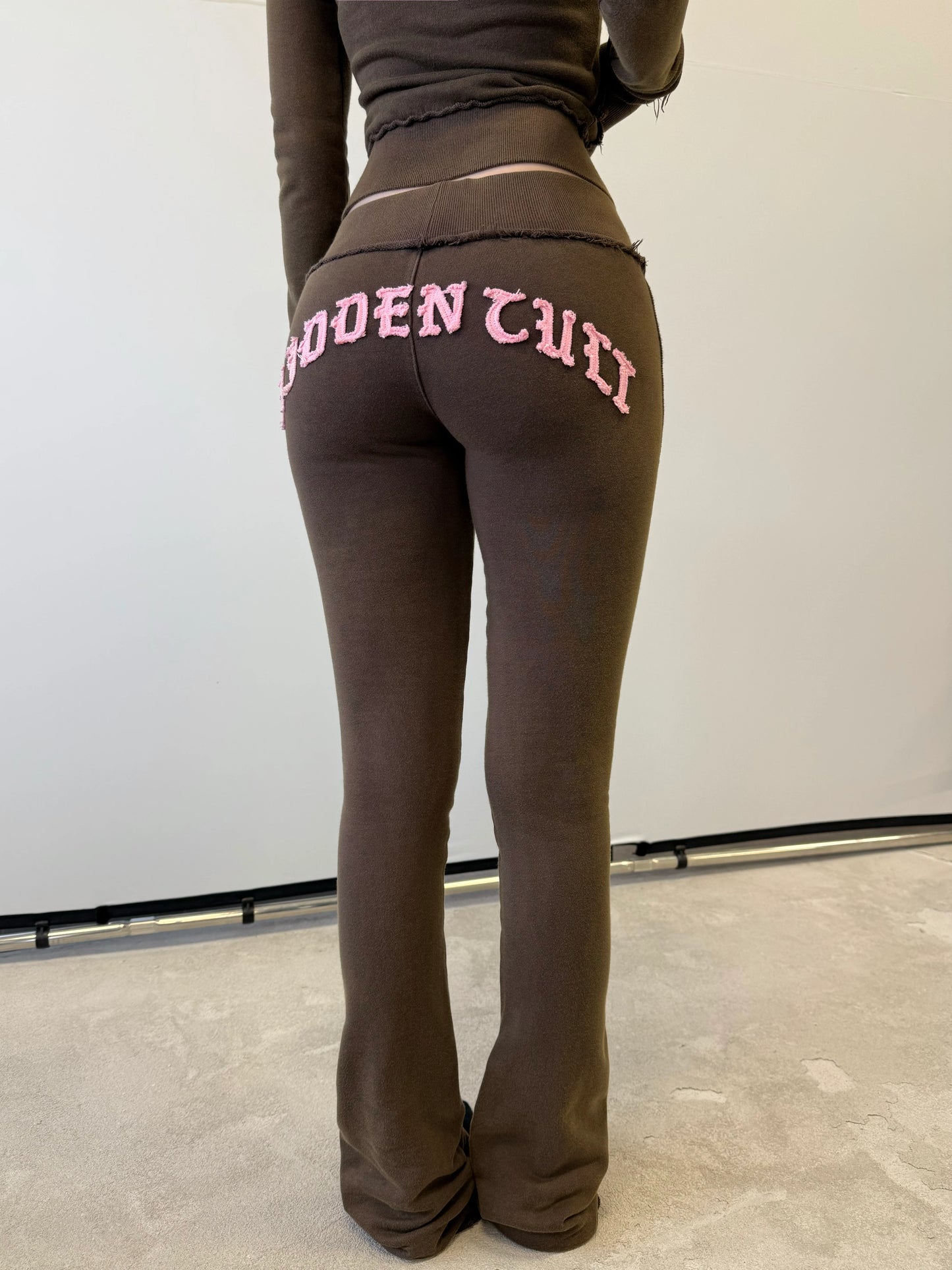 Inca Pale Zip Suit